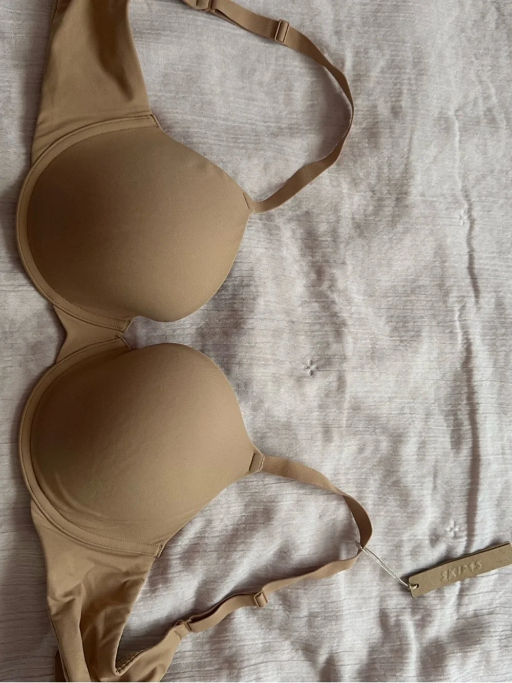 SKIMS Smooth T-Shirt Bra in Tan - Picture 1 of 4